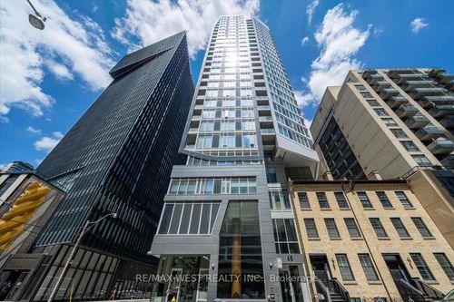2307-68 Shuter St, Toronto, ON, M5B0B4 | Card Image
