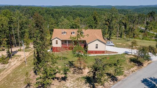 21480 Cavern Dr, Rogers, AR, 72756-7493 | Card Image