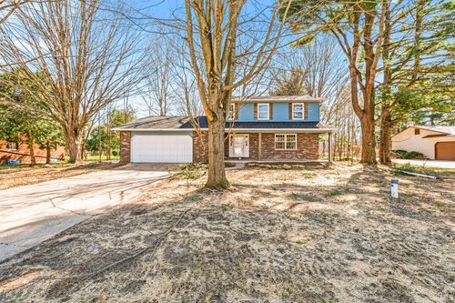 22116 Silver Springs Dr, South Bend, IN, 46628-9718 | Card Image
