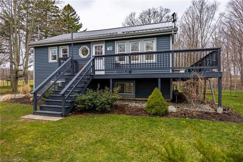 525 Ryerse Blvd, Simcoe, ON, N3Y4K2 | Card Image