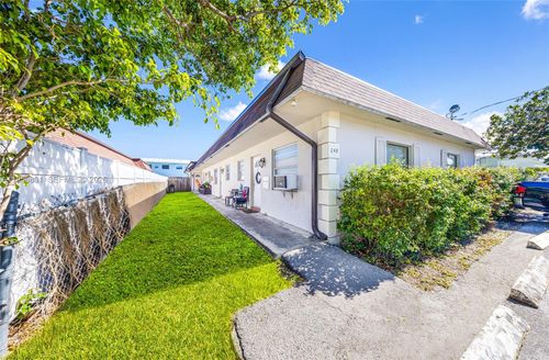 240 Se 9th Ave, Pompano Beach, FL, 33060-7360 | Card Image