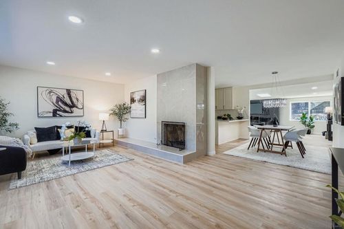 251 Thrasher Way, El Cajon, CA, 92020-2633 | Card Image