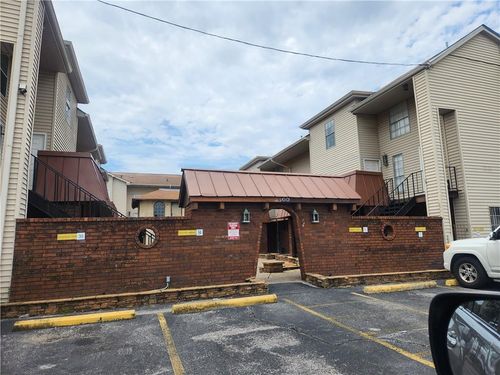 apt-414-2500 Manson Ave, Metairie, LA, 70001-6620 | Card Image