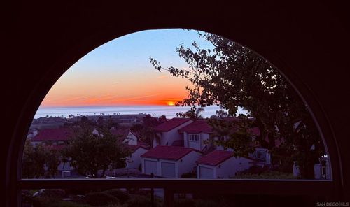 unit-f-6677 Paseo Del Norte, Carlsbad, CA, 92011-2476 | Card Image