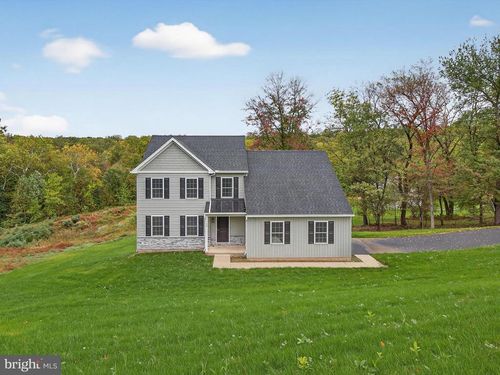 108 Madelyn Dr, DELTA, PA, 17314-9194 | Card Image