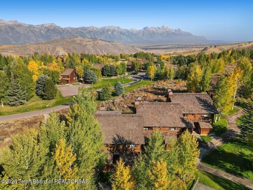 31803181-1639 N Harvest Dance Rd, Jackson, WY, 83001-8792 | Card Image