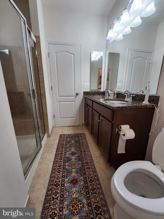 8952 Center St, Townhouse with 3 bedrooms, 3 bathrooms and null parking in Manassas VA | Image 11