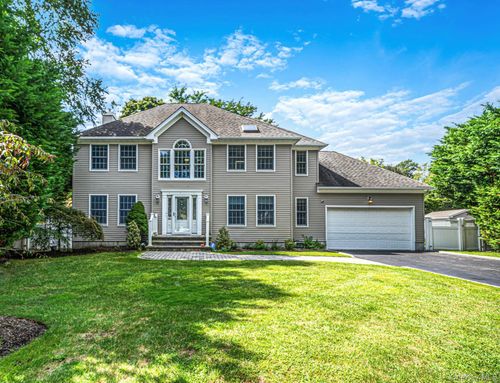 9 Franciscan Ln, Smithtown, NY, 11787-1000 | Card Image