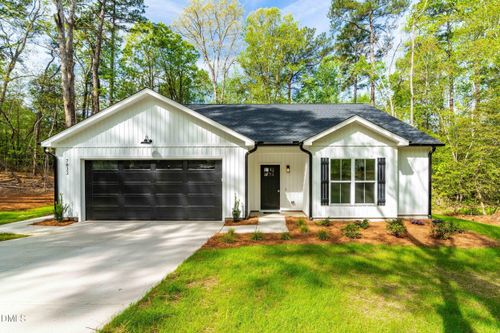 7022 Cedar Rd, Sanford, NC, 27332-7397 | Card Image