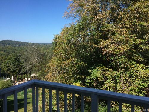 12-2 Lexington Hl, Harriman, NY, 10926-3403 | Card Image