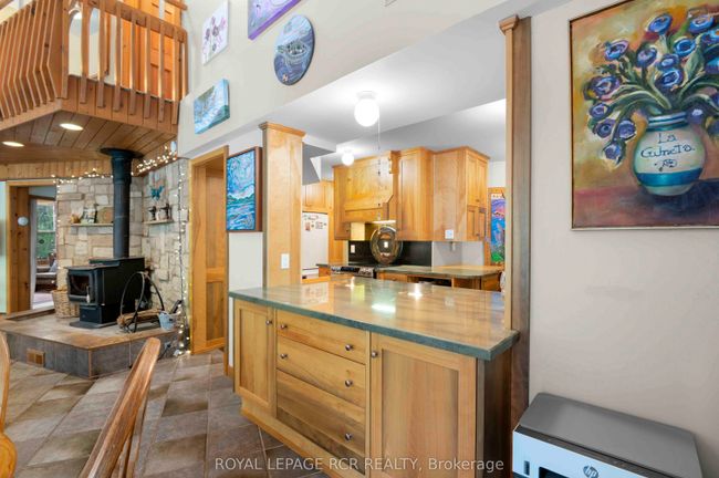 487151 Side Rd, House other with 8 bedrooms, 4 bathrooms and 15 parking in Mono ON | Image 10