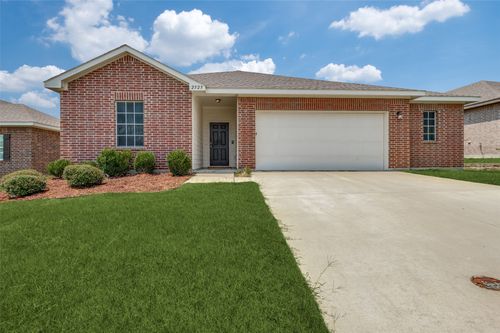 2525 Comal Creek Dr, Glenn Heights, TX, 75154-1874 | Card Image