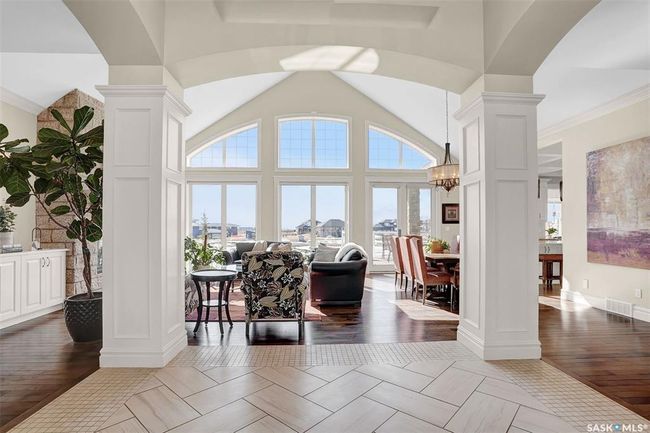 330 Spruce Creek Dr, House other with 5 bedrooms, 4 bathrooms and 10 parking in Pilot Butte SK | Image 8