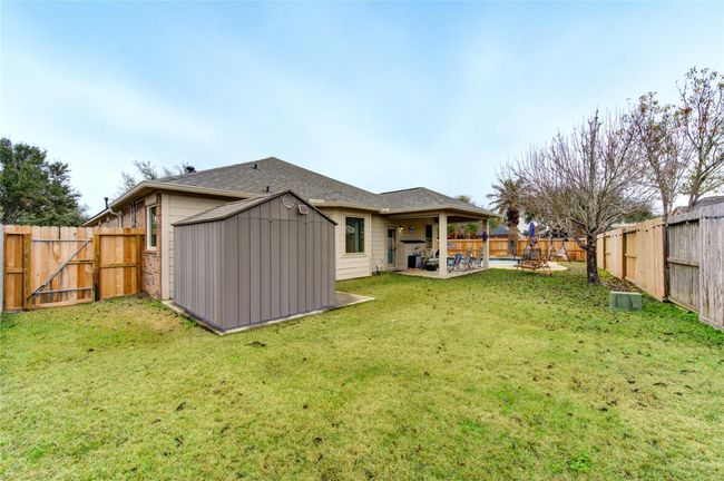 1908 Ivy Arbor Ct, House other with 4 bedrooms, 2 bathrooms and 2 parking in Pearland TX | Image 4