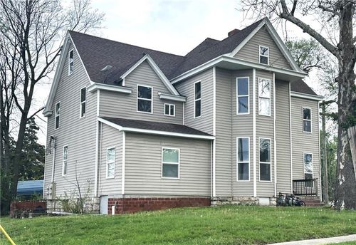 1100 Locust Street, Chillicothe, MO, 64601 | Card Image