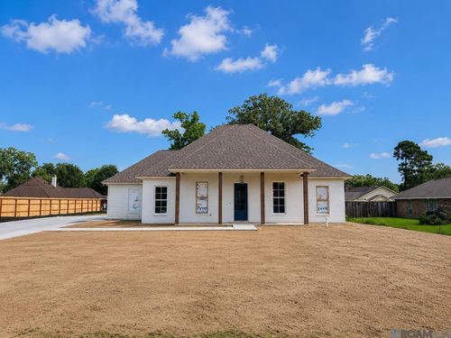 5718 Landmor Dr, Greenwell Springs, LA, 70739-4433 | Card Image