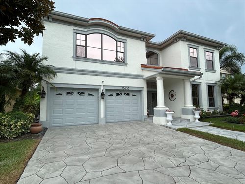 15630 N Himes Ave, TAMPA, FL, 33618-1602 | Card Image