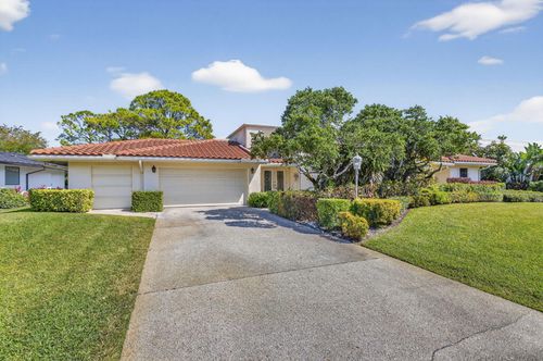 4881 Pineview Cir, Delray Beach, FL, 33445-4318 | Card Image