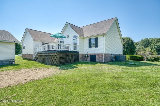 1036 Circle Drive Drive, House other with 3 bedrooms, 2 bathrooms and 4 parking in Jamestown TN | Image 39