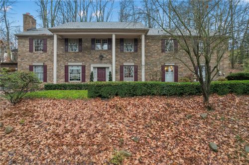 4948 Simmons Cir, Export, PA, 15632-9330 | Card Image