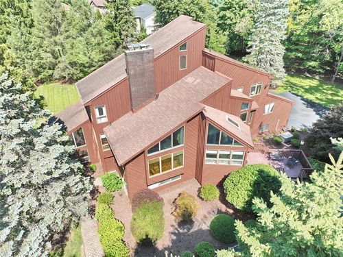 4 Misty Ln, Suffern, NY, 10901-4014 | Card Image