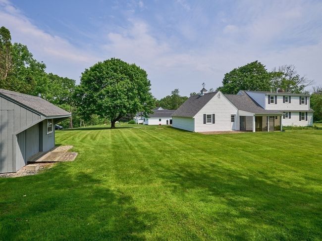 32 Westview Dr, House other with 3 bedrooms, 2 bathrooms and 6 parking in Sutton MA | Image 32