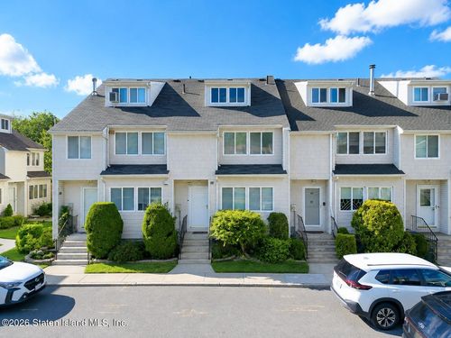 e-70 Dinsmore St, Staten Island, NY, 10314-3898 | Card Image