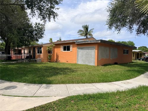 13105 Nw 12th Ave, North Miami, FL, 33168-6613 | Card Image