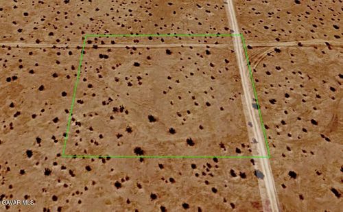 21500 E Mercedes Vic Boulevard, North Edwards, CA, 93523 | Card Image