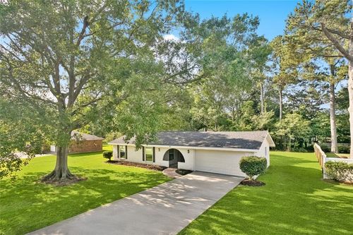 351 Huntington Dr, Slidell, LA, 70458-1314 | Card Image
