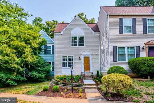6636 Rockleigh Way, ALEXANDRIA, VA, 22315-3476 | Card Image