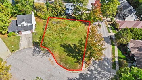 1017 E Erin Ct, Bloomington, IN, 47401-4261 | Card Image