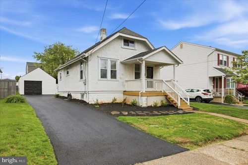125 Warren St, WILLOW GROVE, PA, 19090-2117 | Card Image