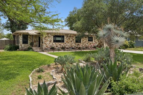 114 Blakeley Dr, San Antonio, TX, 78209-4834 | Card Image