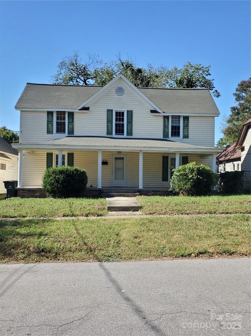 414 S Rowan Ave, Spencer, NC, 28159-2235 | Card Image