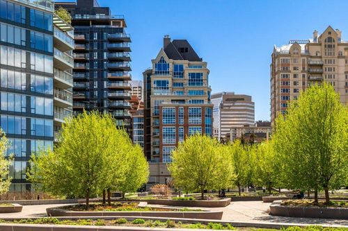 602-110 7 St Sw, Calgary, AB, T2P5M9 | Card Image