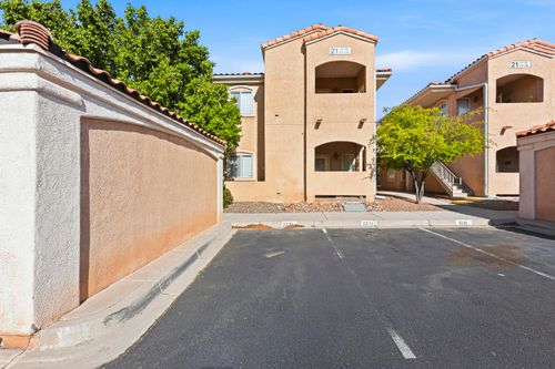 2121-6800 Vista Del Norte Rd Ne, Albuquerque, NM, 87113-1365 | Card Image