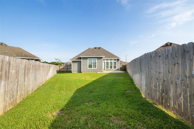 2099 Positano Loop, House other with 3 bedrooms, 2 bathrooms and 2 parking in Bryan TX | Image 30