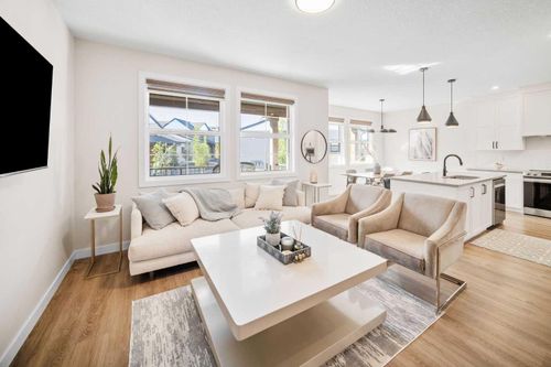 {{alt}} | Card Image