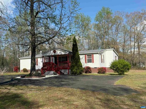 220 Chalklevel Rd, LOUISA, VA, 23093-4143 | Card Image