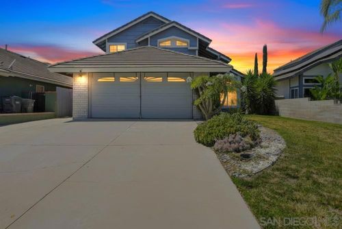 39991 Falcon Way, Murrieta, CA, 92562-4053 | Card Image