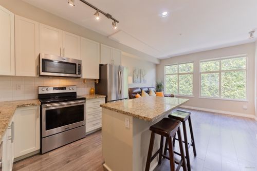 38-21661 88 Ave, Langley, BC, V1M4E6 | Card Image