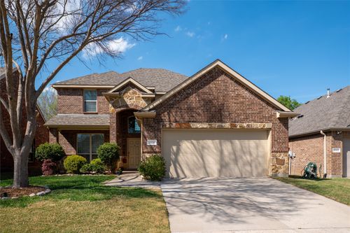 10116 Bridgewater Dr, McKinney, TX, 75072-3352 | Card Image