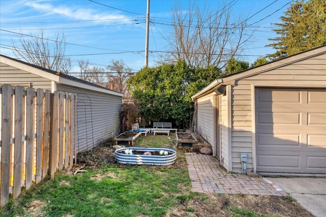 2161 Hollywood Ave, House other with 3 bedrooms, 3 bathrooms and null parking in Grosse Pointe Woods MI | Image 32