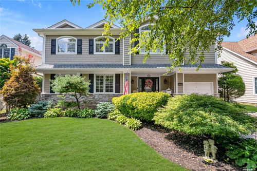 204 Kildare Road, Garden City, NY, 11530 | Card Image