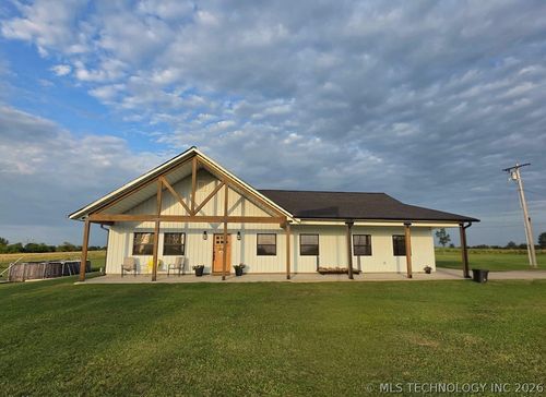 19400 S 300 Rd, Morris, OK, 74445-2368 | Card Image