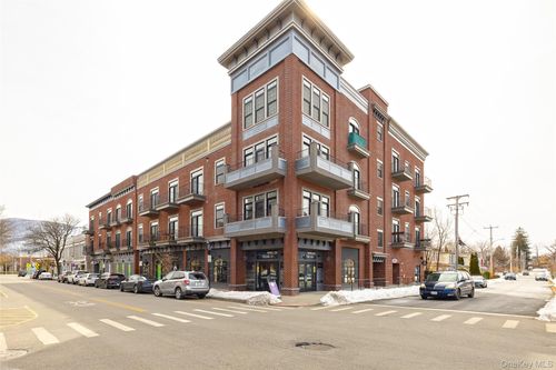 unit-312-249 Main St, Beacon, NY, 12508-2947 | Card Image