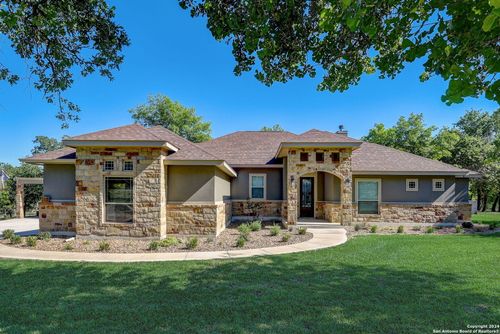 315 Cibolo Ridge Dr, La Vernia, TX, 78121-5953 | Card Image