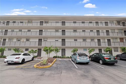 h-14140 Sw 84th St, Miami, FL, 33183-4495 | Card Image