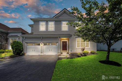3 Lily Ln, Piscataway, NJ, 08854-6671 | Card Image